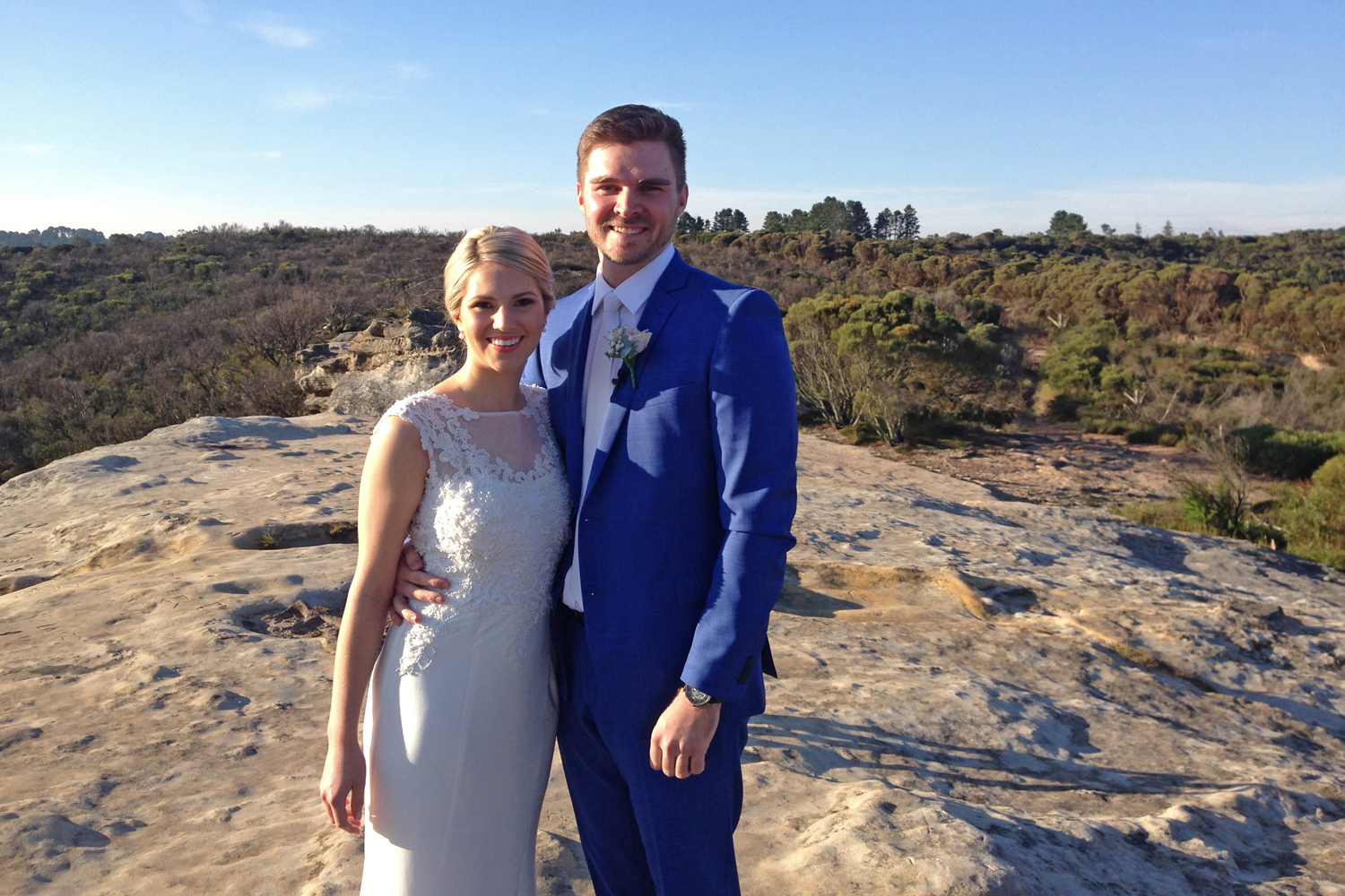 Elopment Couple in the Blue Mountains